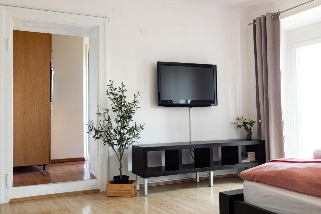 Cukrarna Guest Accommodation كراني المظهر الخارجي الصورة